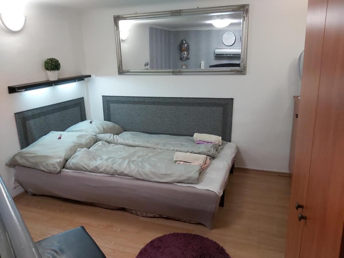 Like Studio City Centrum, Wifi, Terrace Budapešť Exteriér fotografie